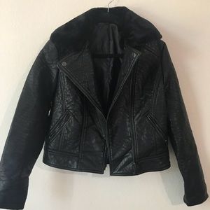 Forever 21•Black Leather Jacket with removable fur